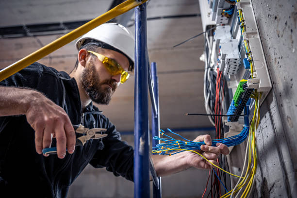 Best Affordable Emergency Electrician  in Madison Park, NJ